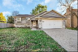 225 E Sandhill Rd, Derby KS 67037