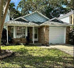 3503 Silvertree Ln, Pensacola FL 32504