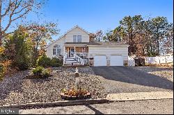 1057 Crew Lane, Manahawkin NJ 08050