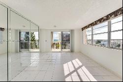 3161 S Ocean Dr Unit 806, Hallandale Beach FL 33009