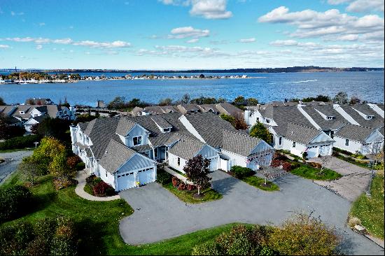 Sakonnet Style Townhome