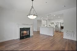 Meticulously Renovated Condominium Nestled in the Heart of Buckhead