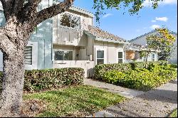 Beautiful Two-Story Contemporary Townhome