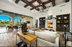 Hideaway Lifestyle elegantly personified on Via Capri!