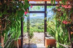 Hacienda style villa for sale in Vauvenargues, absolute peace, Sainte Victoire view