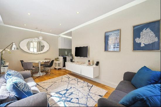 Wonderful two bedroom flat to rent in Chelsea