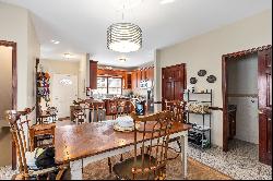 25 Riga Ct