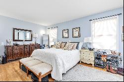 25 Riga Ct