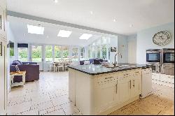 Doods Way, Reigate, Surrey, RH2 0JT