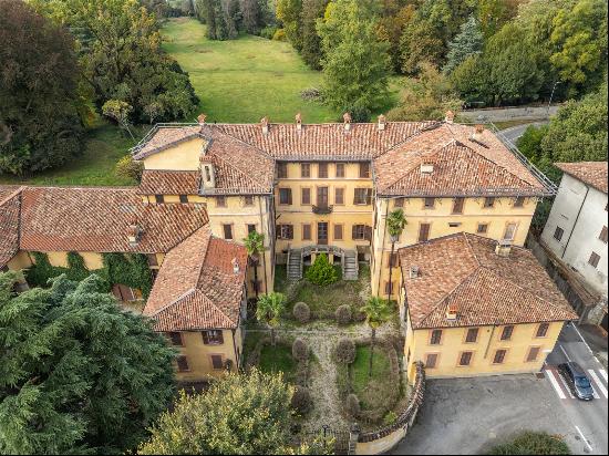 Villa Taverna, Bulciago, Lecco, Lombardy, 23892