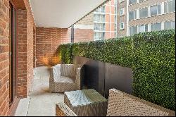 Lancelot Place, London, SW7 1DR