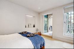 Bruton Place, London, W1J 6LY