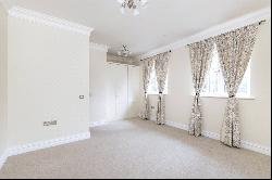 Sunning Avenue, Sunningdale, Ascot, Berkshire, SL5 9PN