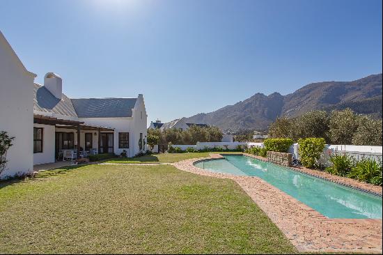 La Rosa Crescent, La Ferme Chantelle Estate, Franschhoek, Western Cape, 7690