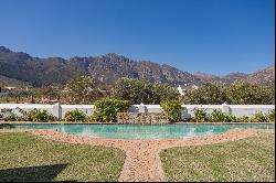 La Rosa Crescent, La Ferme Chantelle Estate, Franschhoek, Western Cape, 7690