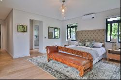 Arc Street, Fernkloof, Hermanus, 7200