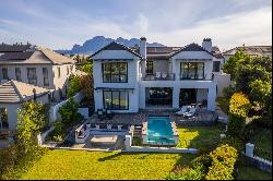 Bayonne Place, Val de Vie Estate, Paarl, 7646