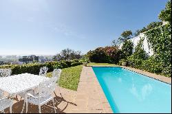 Joubert Road, Green Point, Cape Town, 8005