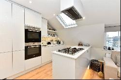 Clifton Hill, St. John's Wood, London, NW8 0JT