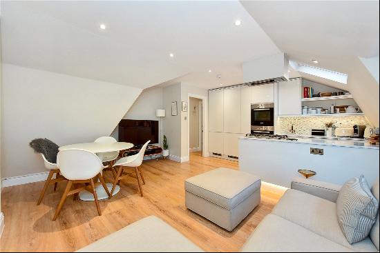 Clifton Hill, St. John's Wood, London, NW8 0JT