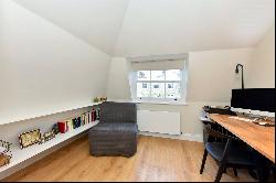 Clifton Hill, St. John's Wood, London, NW8 0JT