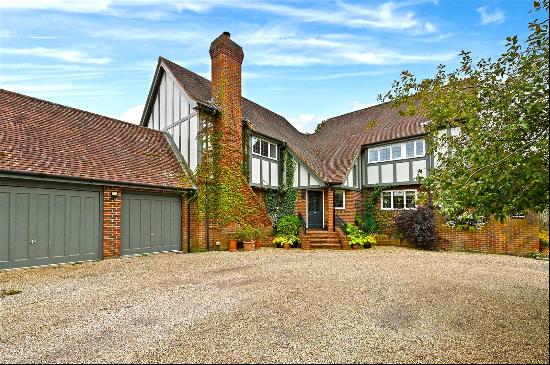 Chestnut Park, Bray, Maidenhead, Berkshire, SL6 2EF