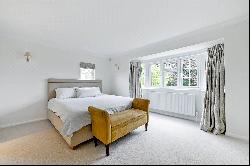 Hill Farm Road, Taplow, Maidenhead, Buckinghamshire, SL6 0HA