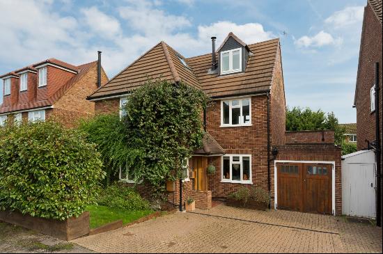 Long Lodge Drive, Walton-on-Thames, Surrey, KT12 3BY