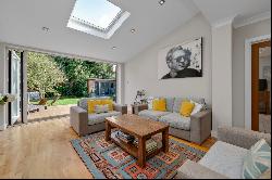 Long Lodge Drive, Walton-on-Thames, Surrey, KT12 3BY