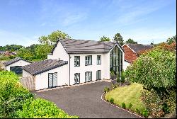 Meadow Drive, Prestbury, Macclesfield, Cheshire, SK10 4EZ