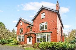 Racecourse Road, Wilmslow, Cheshire, SK9 5LG