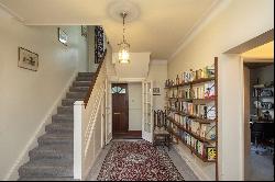 Crescent Road, Kingston upon Thames, Surrey, KT2 7RF