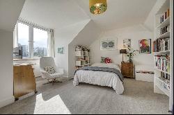 Crescent Road, Kingston upon Thames, Surrey, KT2 7RF