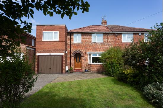 Alwyne Grove, York, North Yorkshire, YO30 5RT