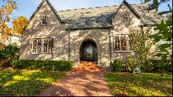 Timeless Classic Tudor in Montecito/Happy Valley