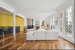 Apartment in Paris 8th - Elysée / Faubourg Saint Honoré