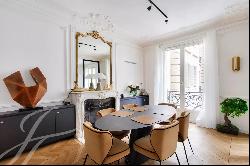 Beautiful renovated apartment in the heart of the Marais