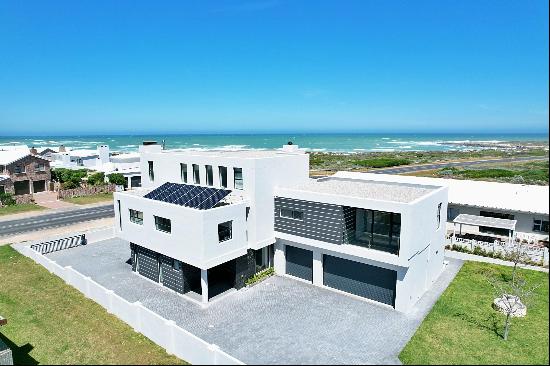 modern design with breathtaking ocean vistas