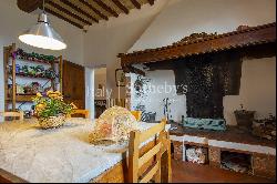 Charming country villa with pool at 30 minutes from Florence