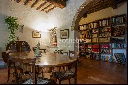 Charming country villa with pool at 30 minutes from Florence