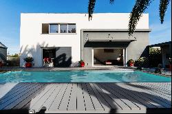 Superb house with swimming-pool, South Perpignan