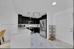 10 Aragon Ave Unit 810, Coral Gables FL 33134