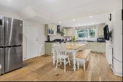 High Hurst Close, Newick, Lewes, East Sussex, BN8 4NJ