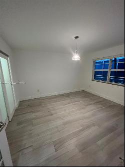 1698 Jefferson Ave Unit 28, Miami Beach FL 33139