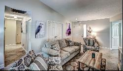 130 Southampton Place #360, Venice FL 34293