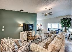 130 Southampton Place #360, Venice FL 34293