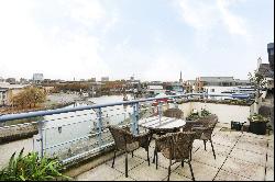 The Quays, Cumberland Road, Bristol, BS1 6UQ