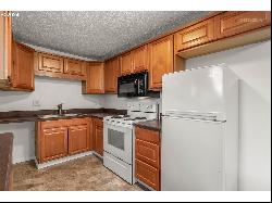 13647 Gaffney Ln Unit 7, Oregon City OR 97045