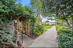 2198 Via Mariposa E #D, Laguna Woods CA 92637