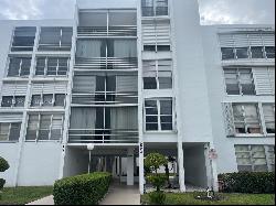 6923 Cypress Rd Unit C25, Plantation FL 33317